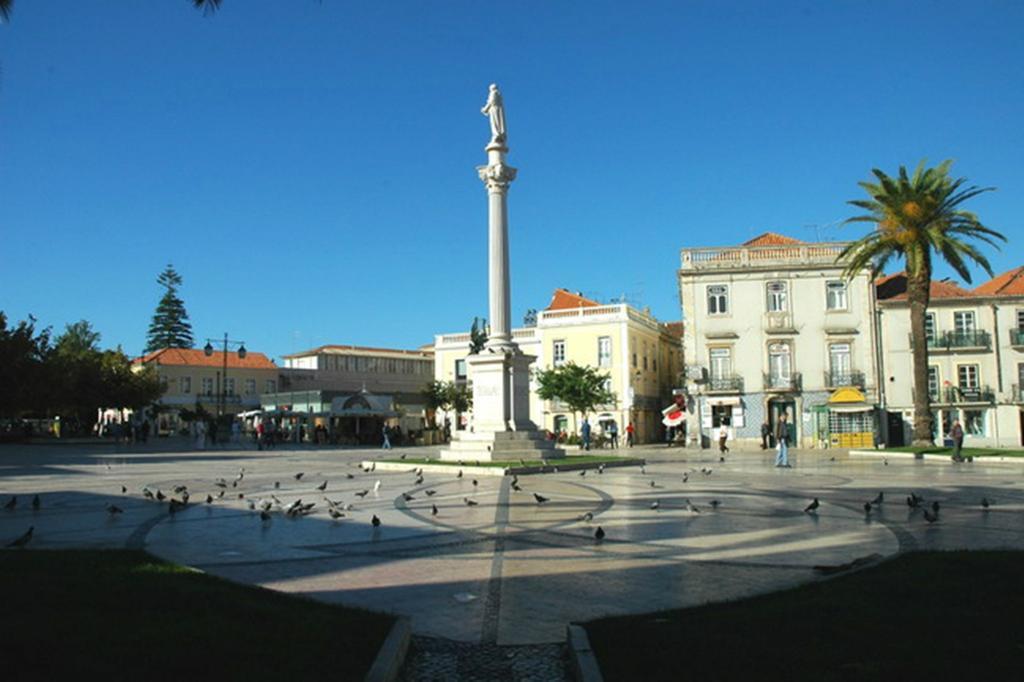 Hotel ibis Setúbal Buitenkant foto